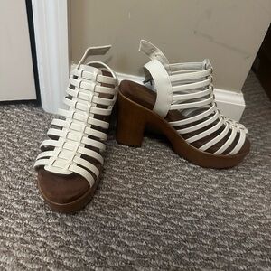 Sonoma platform sandals